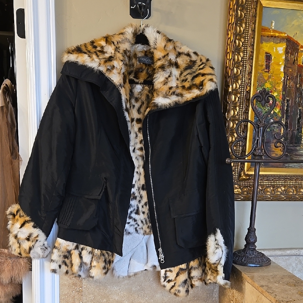 Amazing  fur jacket size M